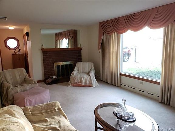 2nd image of 51 Arline Dr