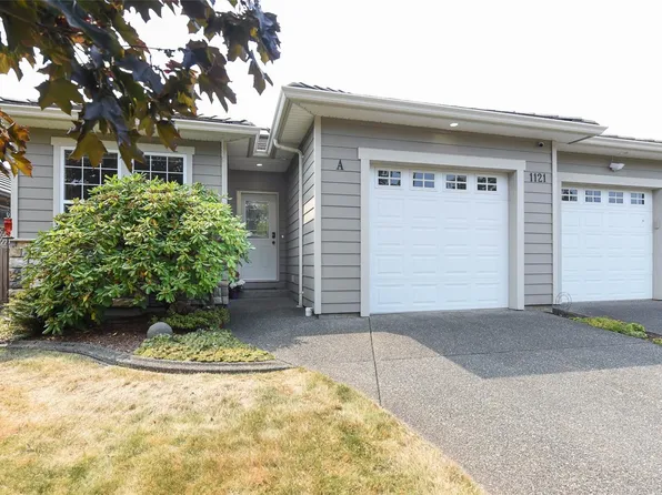 1121 Monarch Dr #A, Courtenay, BC V9N 9X2