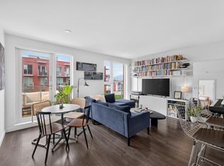 983 Hastings St E #1009, Vancouver, BC V6A1P2