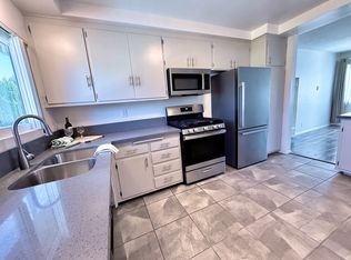 5720 Colfax Ave #11, North Hollywood, CA 91601