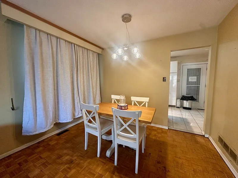 4 bed, $750 — Photo 4