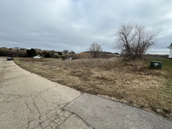 LOT 37 Tuscany Ridge Dr, Dubuque, IA 52002