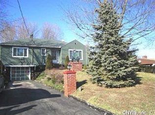 204 Morgan Rd, Syracuse, NY 13219