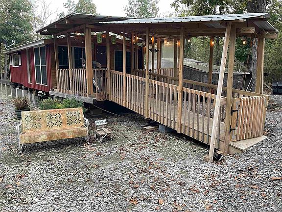 5th image of 672 Nimmo Rd