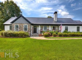 212 Hendricks Rd, Rydal, GA 30171