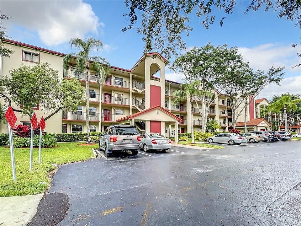 1st image of 1100 SW 128th Terrace #205U