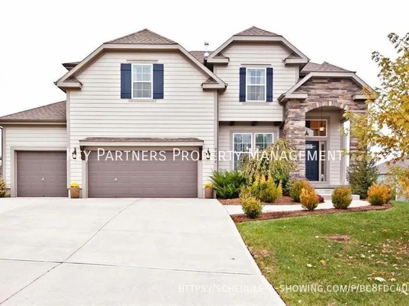 23402 W 52nd Ter, Shawnee, KS 66226