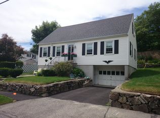 67 Running Brook Rd, West Roxbury, MA 02132