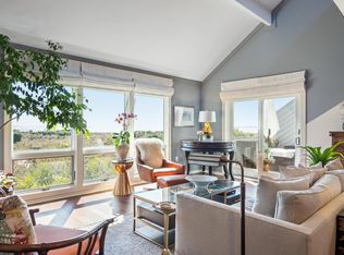 336 Beach Ct, Johns Island, SC 29455