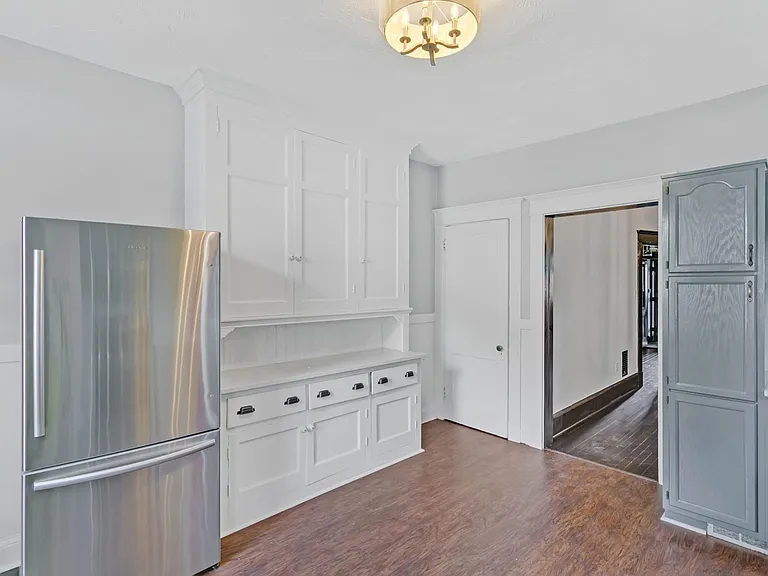1847 Jancey St — Photo 12