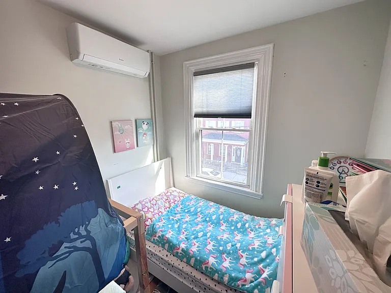83 Thorndike St — Photo 7