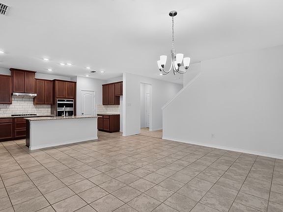 4th image of 3681 Keechi Creek Dr