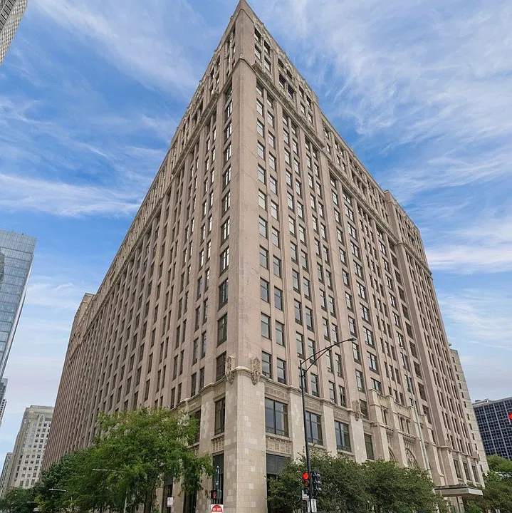 680 N Lake Shore Dr #317
