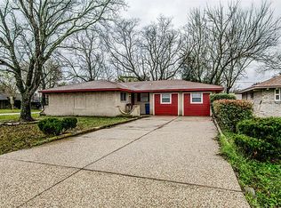 8719 Meadowview Dr, Houston, TX 77037