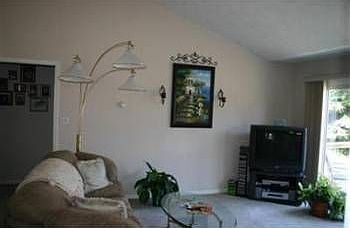 5th image of 1321 N Manor Dr