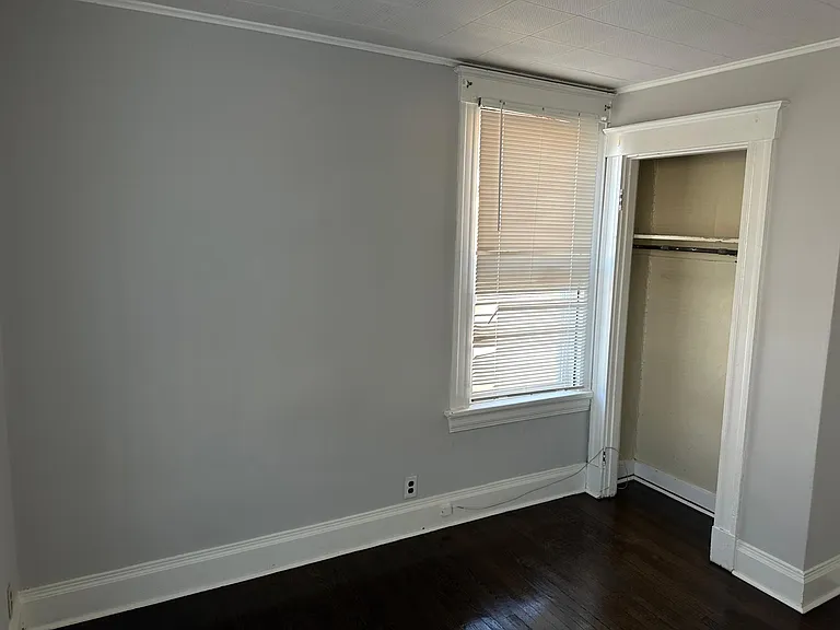 2119 Hudson Ave — Photo 21