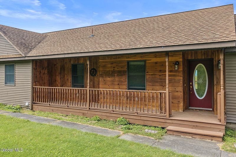 2nd image of 285 Gridley Road