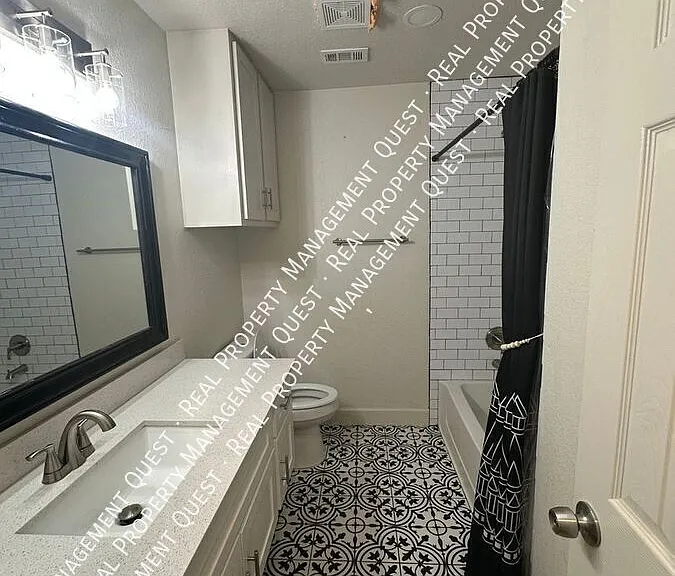 5100 Eagle Nest Dr — Photo 6