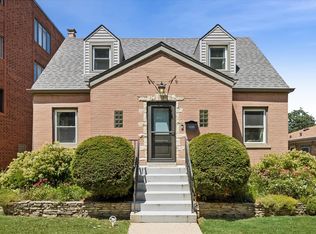 1320 E Washington St, Des Plaines, IL 60016
