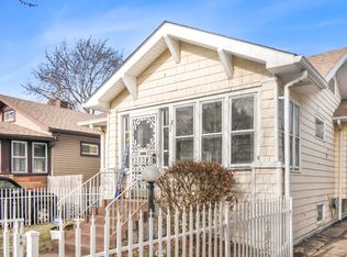 1129 Eaton St, Hammond, IN 46320