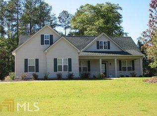 121 Lambdin Cir, Barnesville, GA 30204