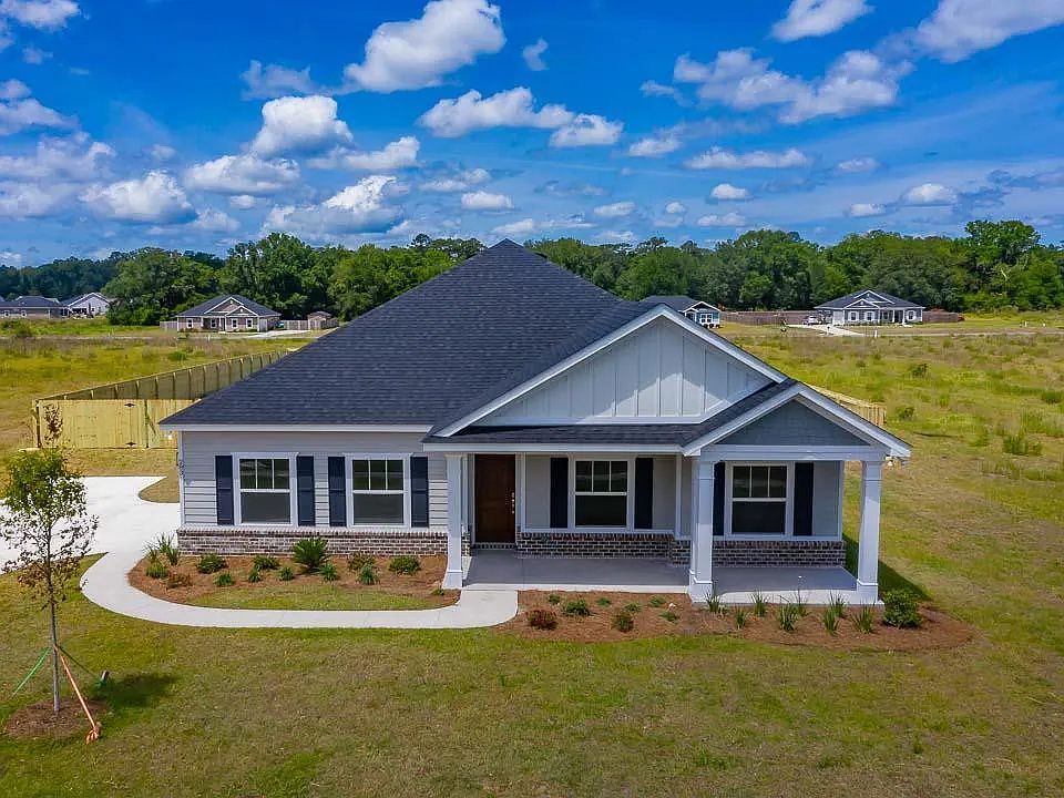 1st image of 283 Tillis Ln