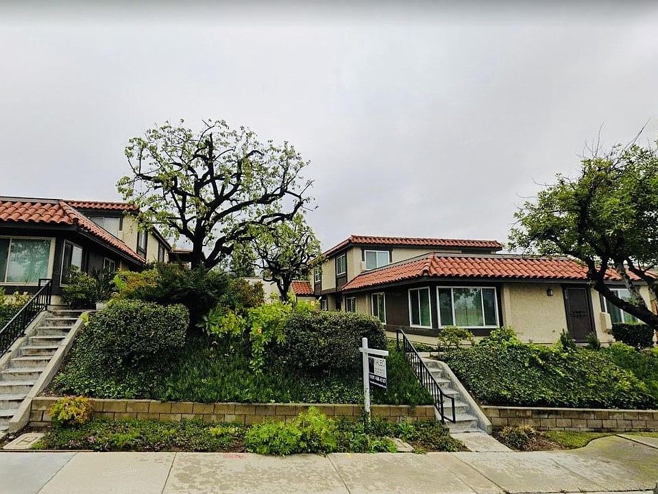 1st image of 93X Cabrillo Dr