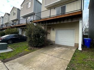 2749 SE 84th Ave, Portland, OR 97266