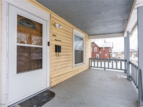 2nd image of 900 4th St SW