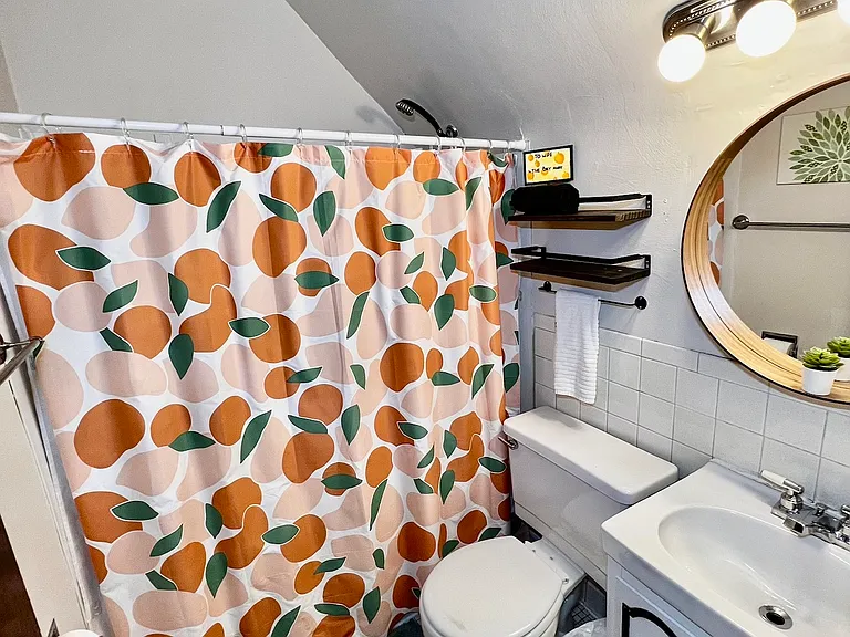 315 Barnes St #3 — Photo 8