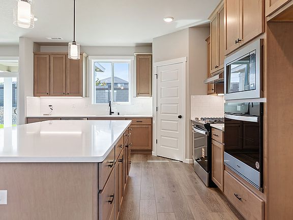 10900 NE 111th ST by Aho Construction