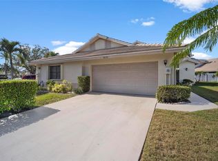 4830 Brighton Lakes Blvd, Boynton Beach, FL 33436