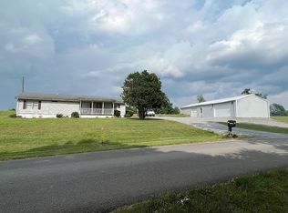 1450 Crocus Rd, Jamestown, KY 42629