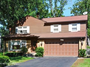 138 Wilmette Ave, Glenview, IL 60025