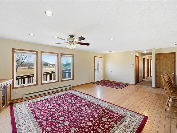 4th image of 15418 Nature Rd