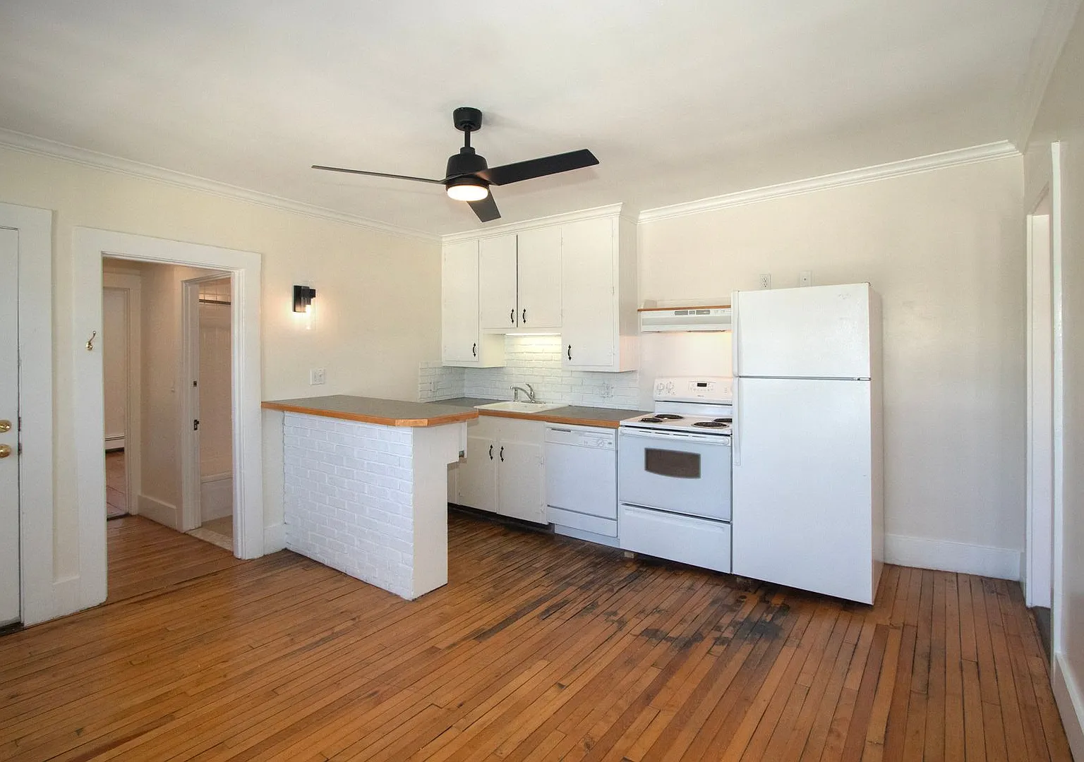 37 FIRST — Photo 4