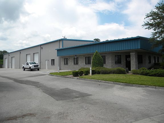 2nd image of 1745 Lakeside Ave