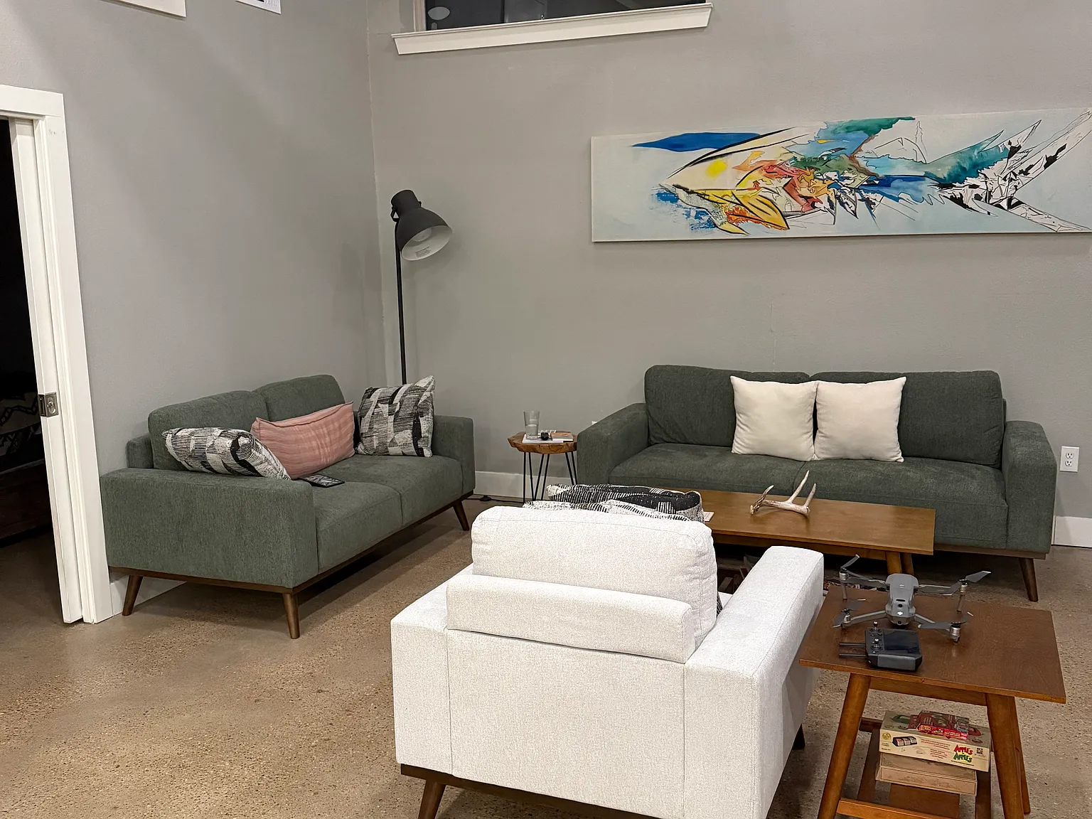 2 bed, 1200 sqft, $3,400 — Photo 4
