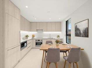 4928 Quebec St #605, Vancouver, BC V5W2N2