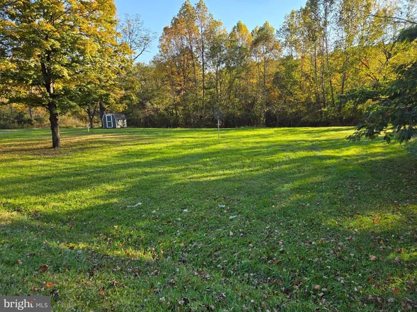12880 Blue Gray Trl, Brandywine, WV 26802