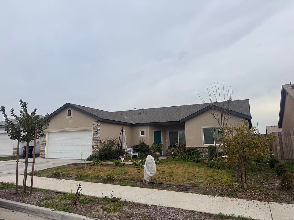 1st image of 695 W Red Oak Avenue
