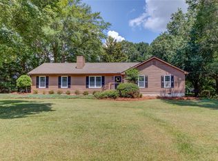 510 Sequoia Ct, Loganville, GA 30052
