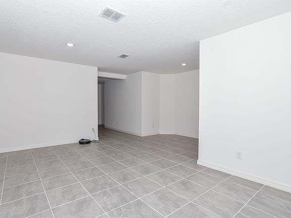 5th image of 5413 Jamboree Dr