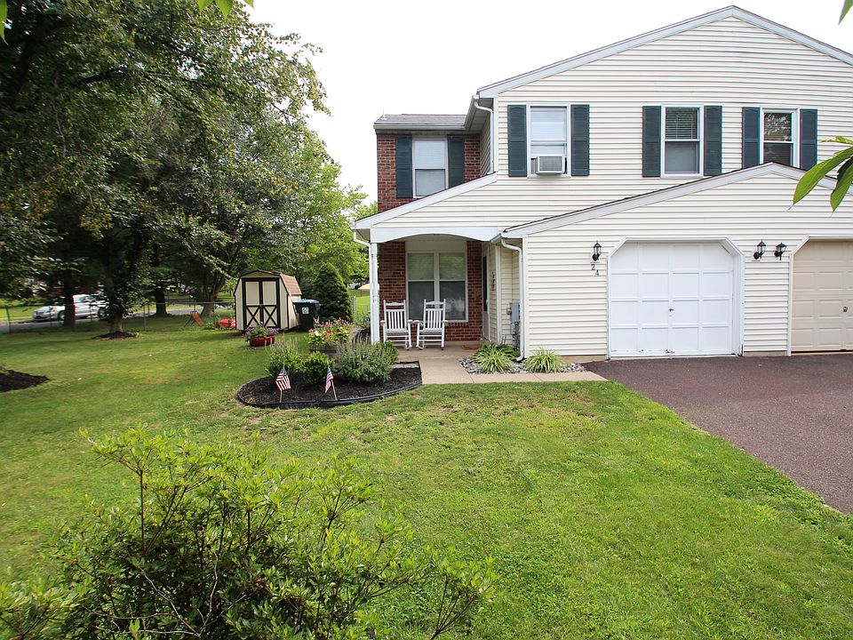 2nd image of 24 Lenape Dr