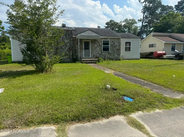 325 Miller Boulevard, Havelock, NC 28532