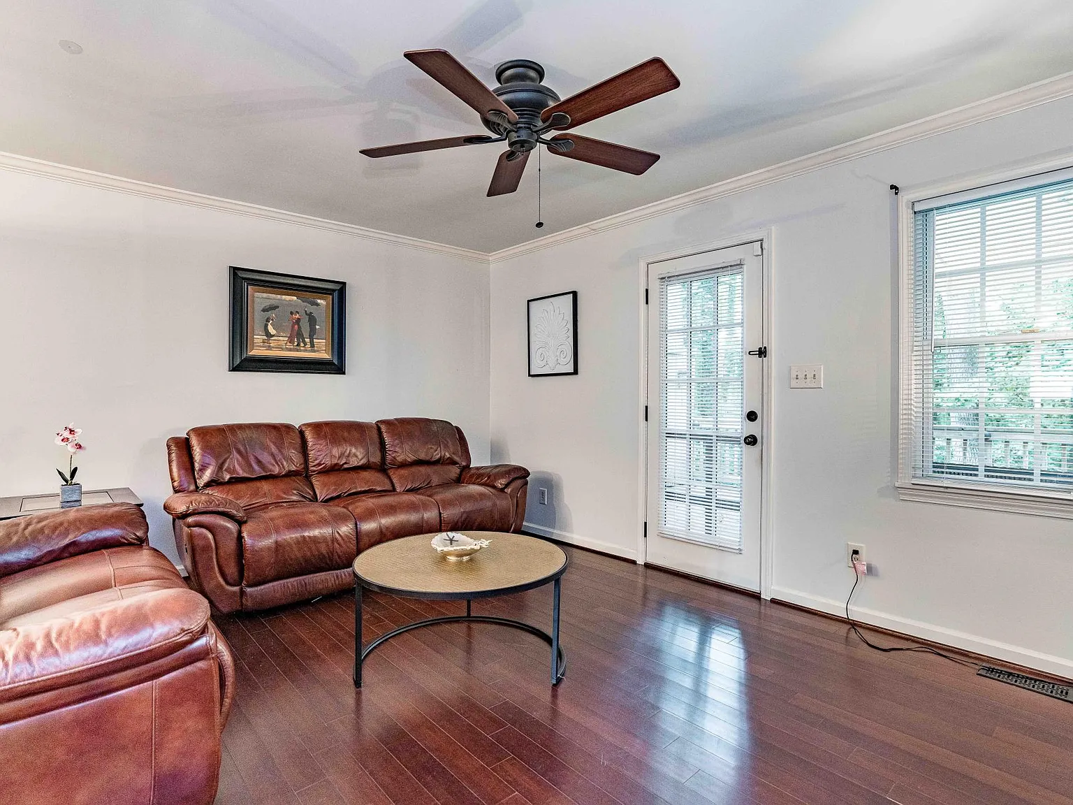 920 Williams Rd — Photo 2