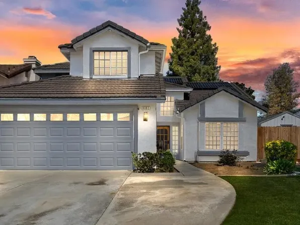 9302 Southwick Dr, Bakersfield, CA 93312