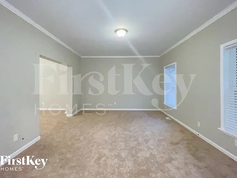 41 Clay Walk — Photo 2