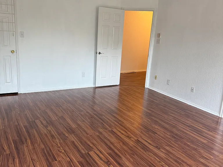 8617 Sabinas Trl — Photo 26