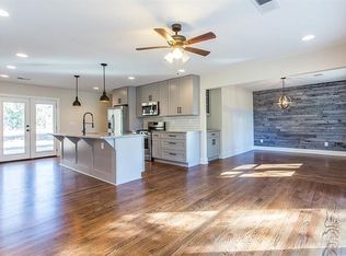 2360 Collier Dr, Decatur, GA 30032